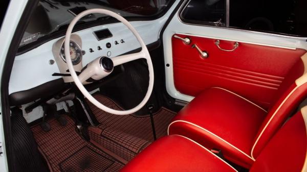 1968 Fiat 500 Cabrio 