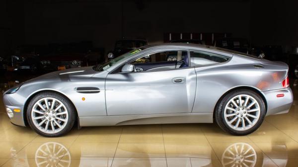 2003 Aston Martin V12 Vanquish 