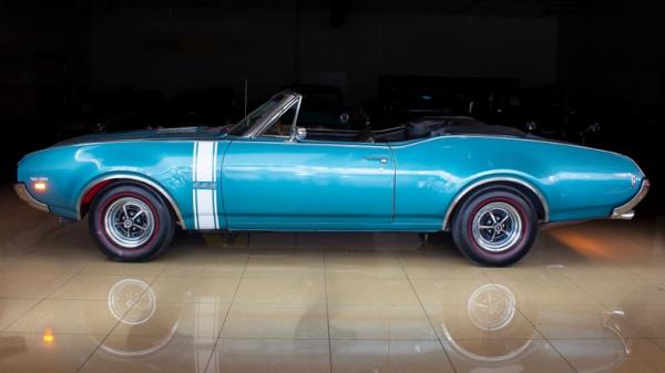 1968 Oldsmobile Cutlass 442 W30 