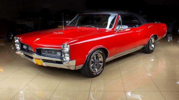 1967 Pontiac GTO 