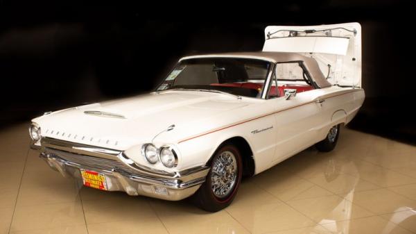 1964 Ford Thunderbird 