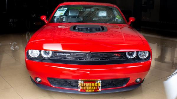 2017 Dodge Challenger Shaker 