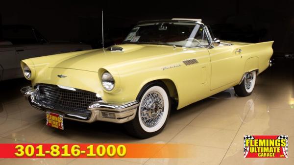 1957 Ford Thunderbird Amos Minter 