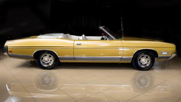 1972 Ford LTD Convertible 