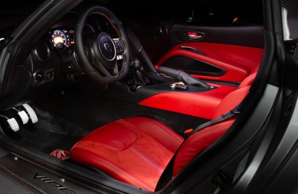 2014 Dodge Viper GTS 