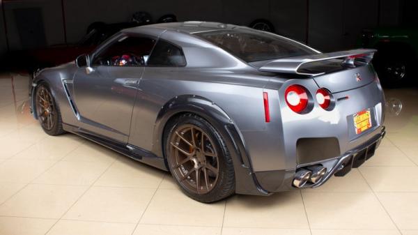 2010 Nissan GT-R 