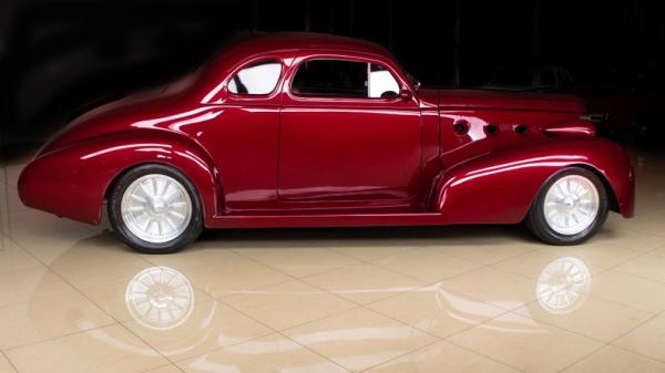 1937 Buick Street Rod 