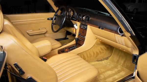 1989 Mercedes-Benz 560SL 