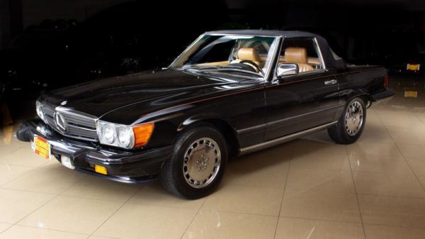 1989 Mercedes-Benz 560SL 