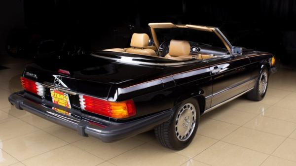 1989 Mercedes-Benz 560SL 