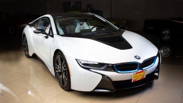 2015 BMW i8 