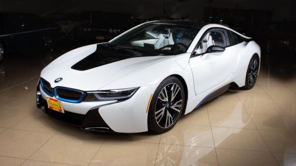 2015 BMW i8 