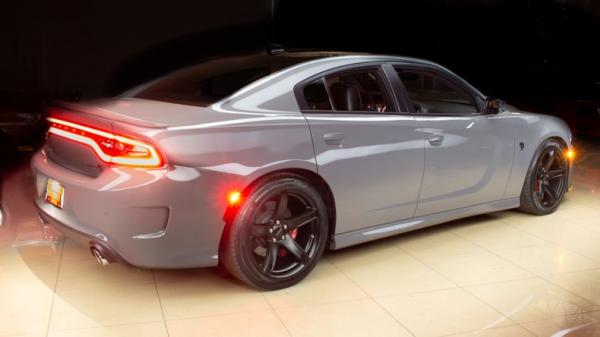 2017 Dodge Charger SRT Hellcat 