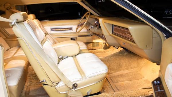 1976 Lincoln Continental Mark IV 