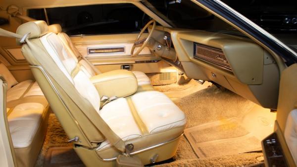 1976 Lincoln Continental Mark IV 