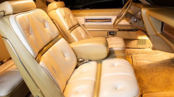 1976 Lincoln Continental Mark IV 