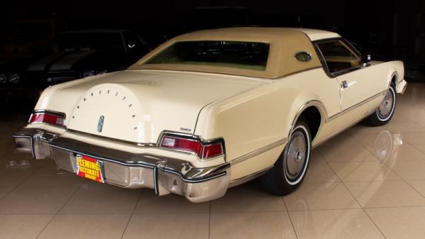 1976 Lincoln Continental Mark IV 