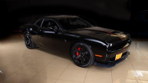 2017 Dodge Challenger SRT Hellcat 