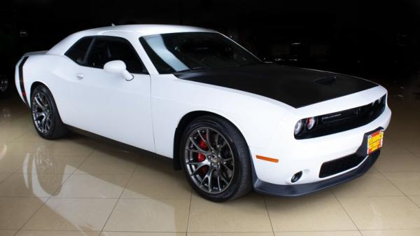 2016 Dodge Challenger SRT 392 