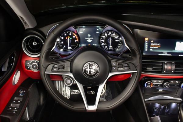 2018 Alfa Romeo Giulia TI Sport AWD 