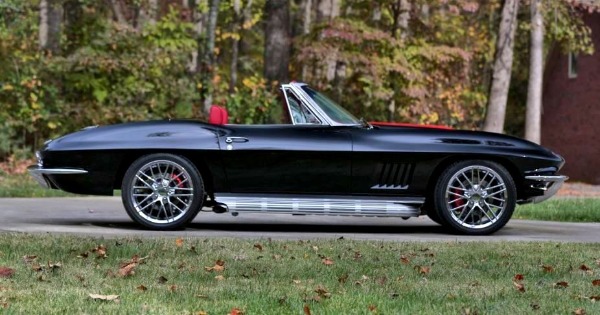 1965 Chevrolet C2 Pro Touring Corvette - SOLD! Restomod Show Piece