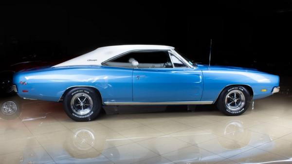 1969 Dodge Charger R/T 