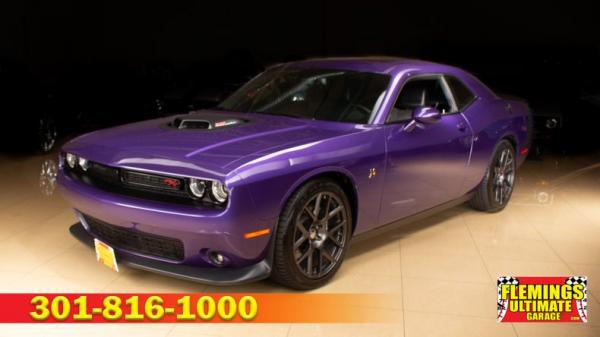 2016 Dodge Challenger 392 HEMI Scat Pack Shaker 