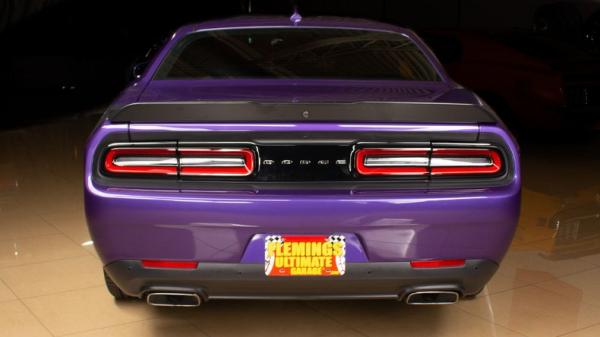 2016 Dodge Challenger 392 HEMI Scat Pack Shaker 