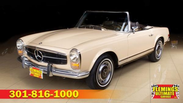 1969 Mercedes-Benz 280SL 