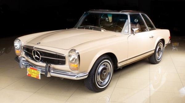 1969 Mercedes-Benz 280SL 