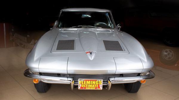 1963 Chevrolet Corvette Fuelie 