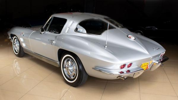 1963 Chevrolet Corvette Fuelie 