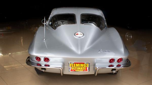 1963 Chevrolet Corvette Fuelie 