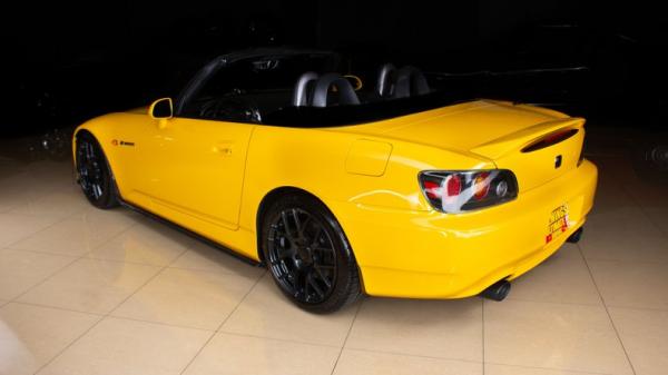 2004 Honda S2000 