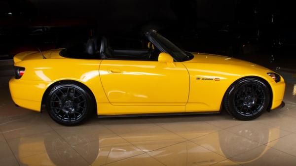 2004 Honda S2000 