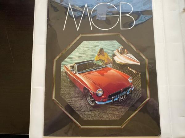 1973 MG B Roadster 