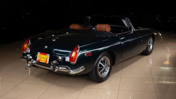 1973 MG B Roadster 