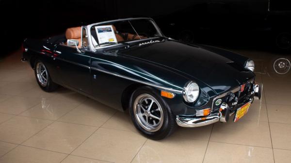 1973 MG B Roadster 