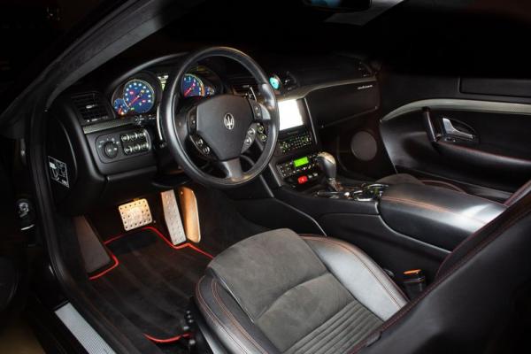 2012 Maserati Gran Turismo S 