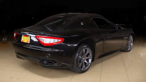 2012 Maserati Gran Turismo S 