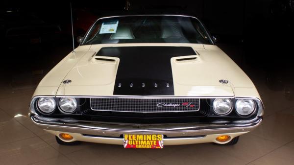 1970 Dodge Challenger 440-6 pack RT/SE 