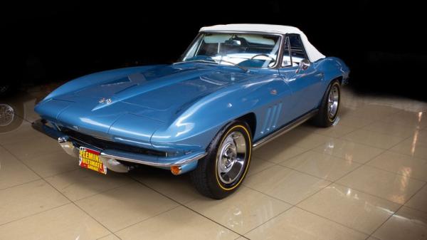 1965 Chevrolet Corvette Stingray 