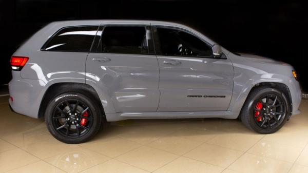 2020 Jeep Grand Cherokee SRT 