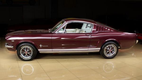 1965 Ford Mustang Fastback 