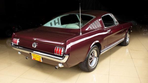 1965 Ford Mustang Fastback 