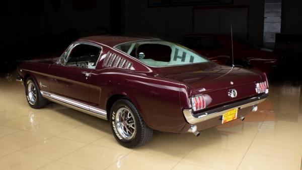 1965 Ford Mustang Fastback 