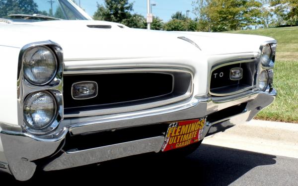1966 Pontiac GTO Tri-Power