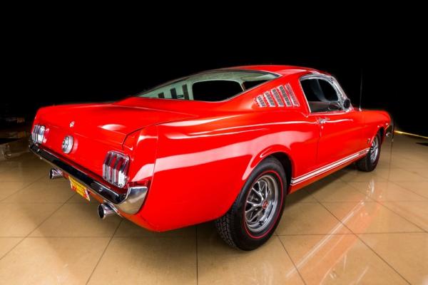 1965 Ford Mustang GT Fastback 