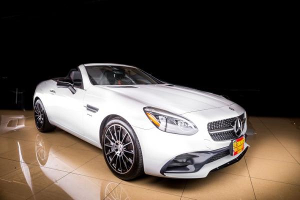 2017 Mercedes-Benz SLC43 AMG convertible 