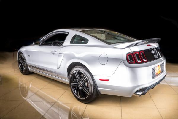 2013 Ford Mustang GT California Special 